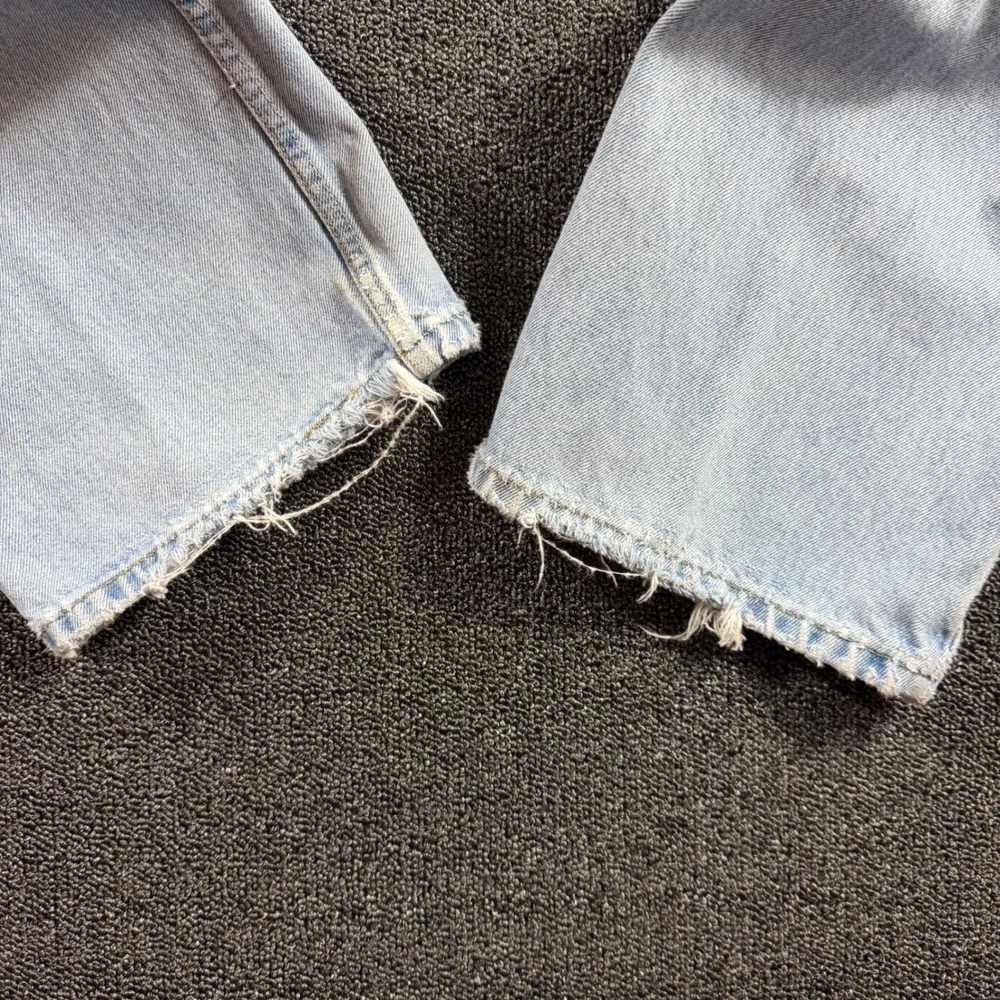 Vintage 90s Levi's 505 Regular Fit Men's 42x30 Light Wash Denim Jeans Fits 40x29